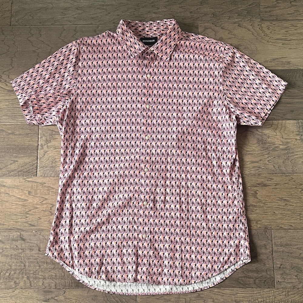 Bonobos Riviera Short Sleeve-Slim Fit “Purple Party Parrots”Long length-XL
